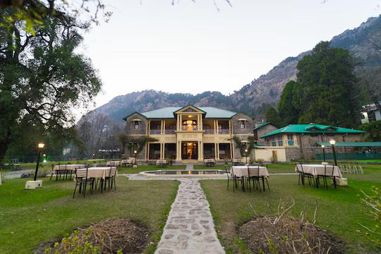 Balrampur House Heritage Hotels in Nainital x Solis Nature
