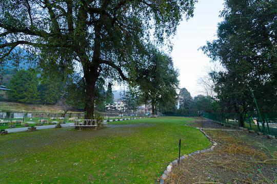 Balrampur House Heritage Hotels in Nainital x Solis Nature