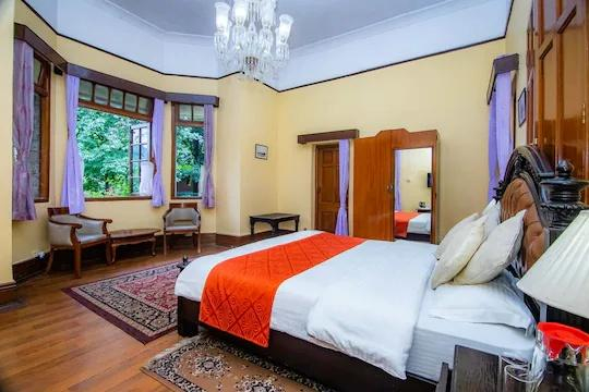 Balrampur House Heritage Hotels in Nainital x Solis Nature