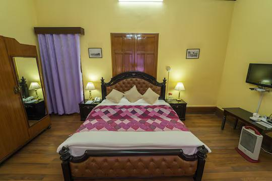 Balrampur House Heritage Hotels in Nainital x Solis Nature