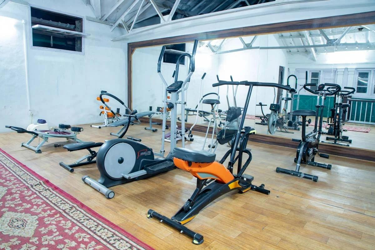 Balrampur House Heritage Hotels in Nainital x Solis Nature