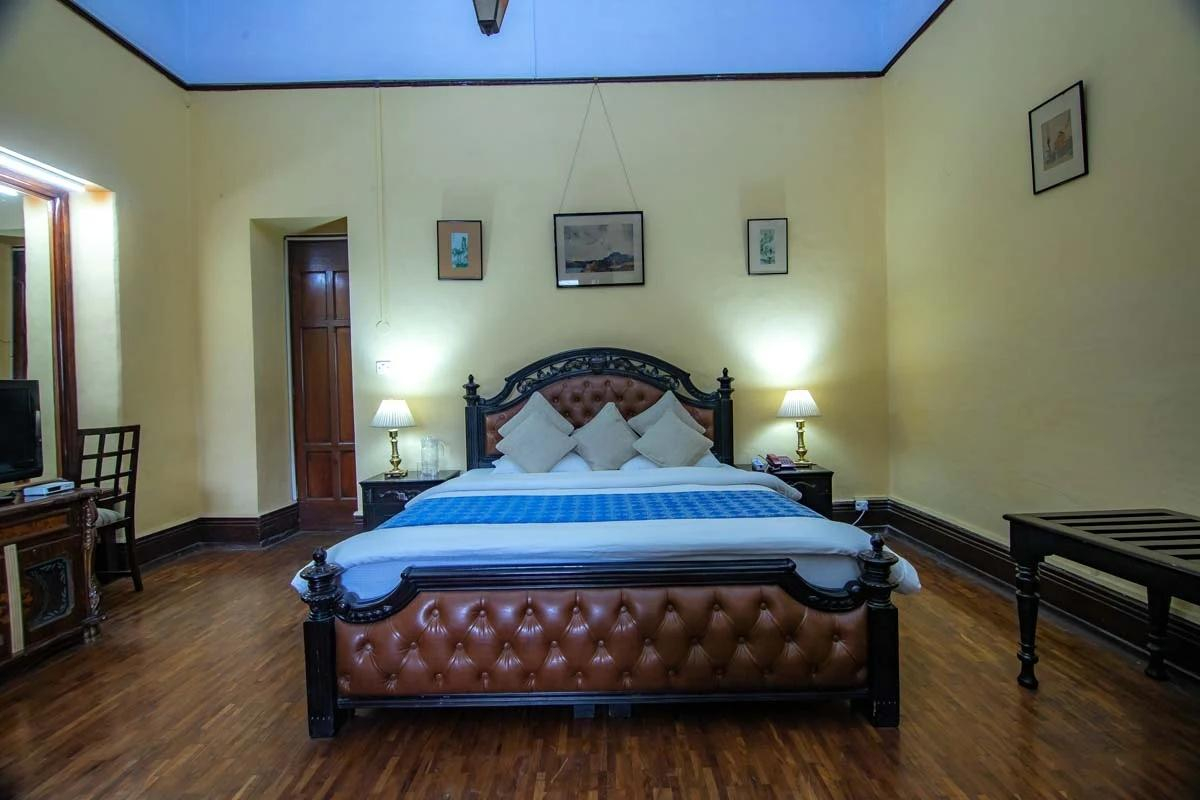 Balrampur House Heritage Hotels in Nainital x Solis Nature