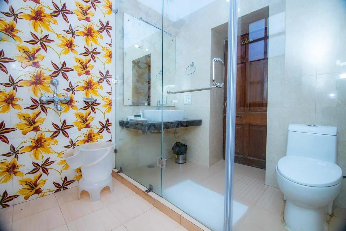 Balrampur House Heritage Hotels in Nainital x Solis Nature