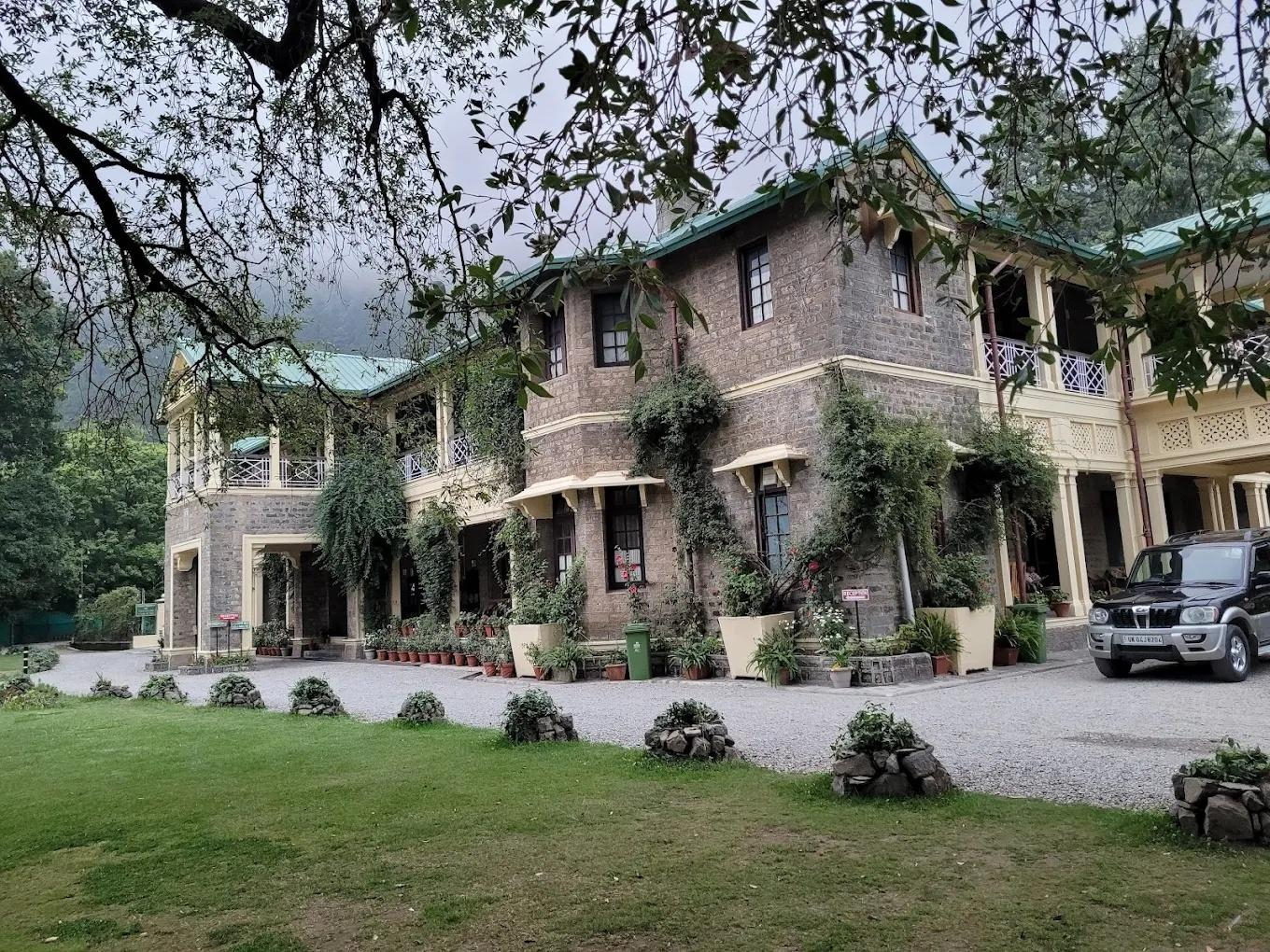 Balrampur House Heritage Hotels in Nainital x Solis Nature