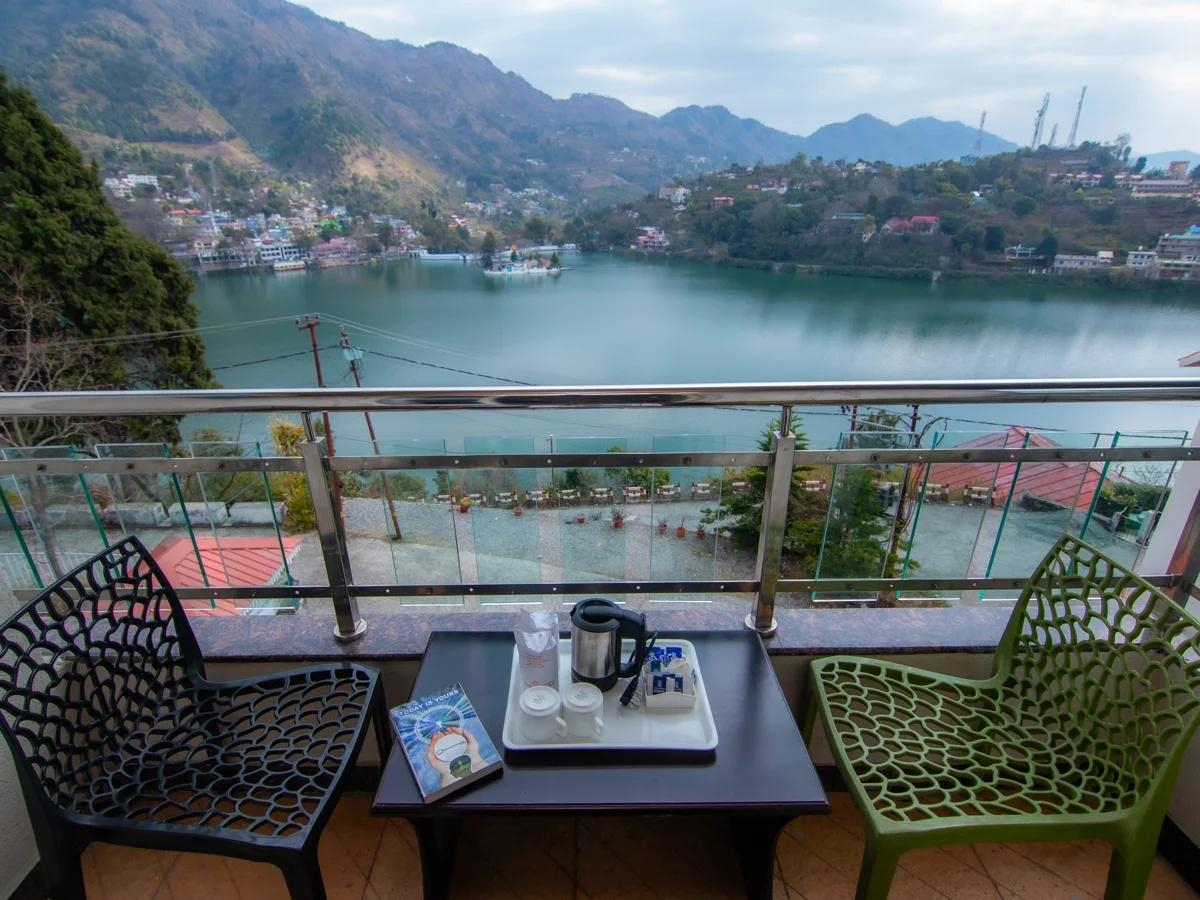 The Tal Paradise x Solis Nature