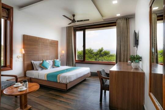 Shivani Foods And Resort, Ranikhet x Solis Nature