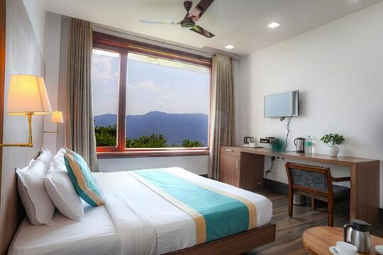 Shivani Foods And Resort, Ranikhet x Solis Nature