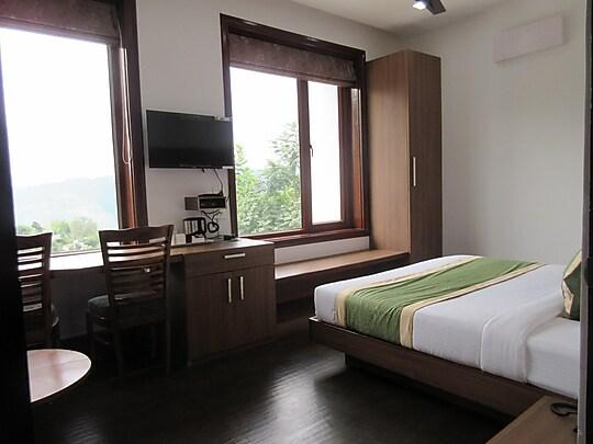 Shivani Foods And Resort, Ranikhet x Solis Nature