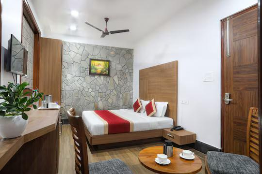 Shivani Foods And Resort, Ranikhet x Solis Nature