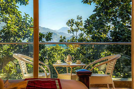 The First view Resort, Lansdowne x Solis Nature