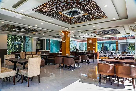 The First view Resort, Lansdowne x Solis Nature