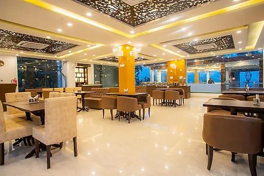 The First view Resort, Lansdowne x Solis Nature