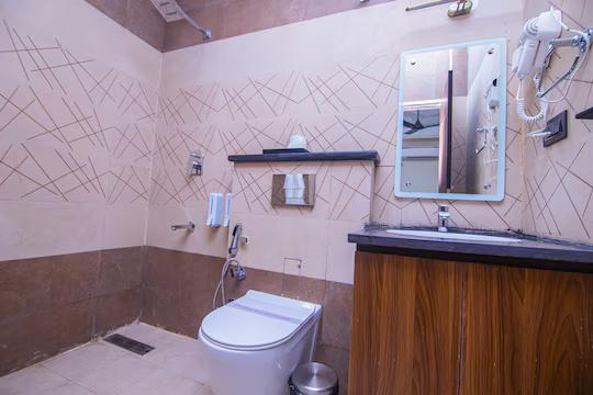 Hotel Lords Valley Rishikesh x Solis Nature