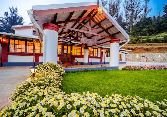 Lauriston Villa Ooty by VOYE HOMES x Solis Nature