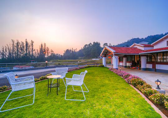 Lauriston Villa Ooty by VOYE HOMES x Solis Nature
