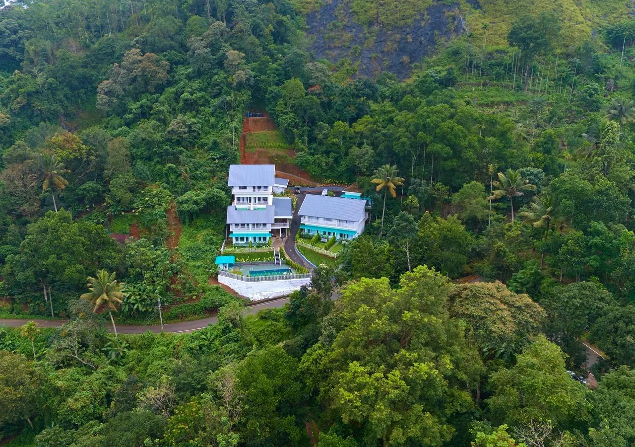 Ice Mist Resort Munnar by VOYE HOMES x Solis Nature