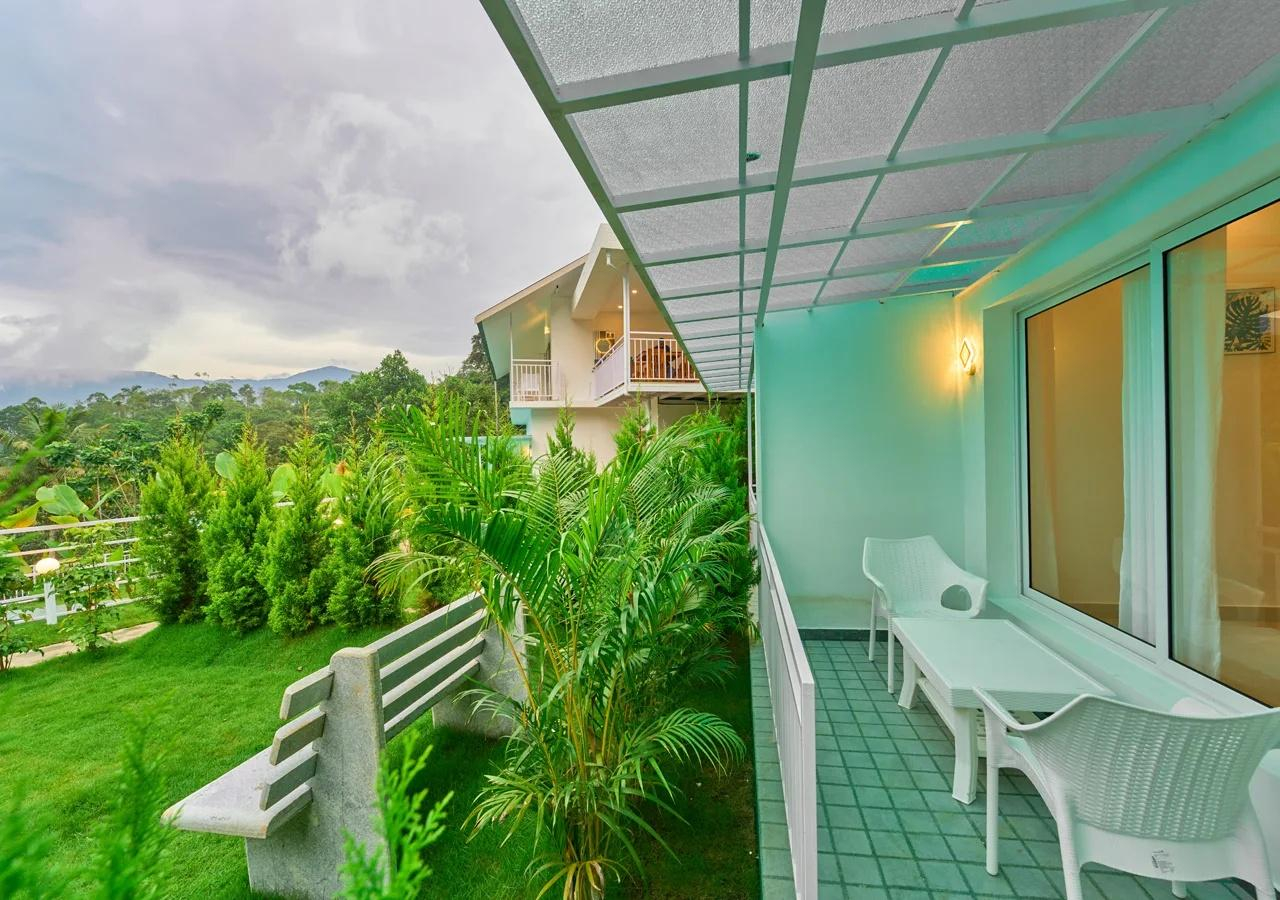Ice Mist Resort Munnar by VOYE HOMES x Solis Nature