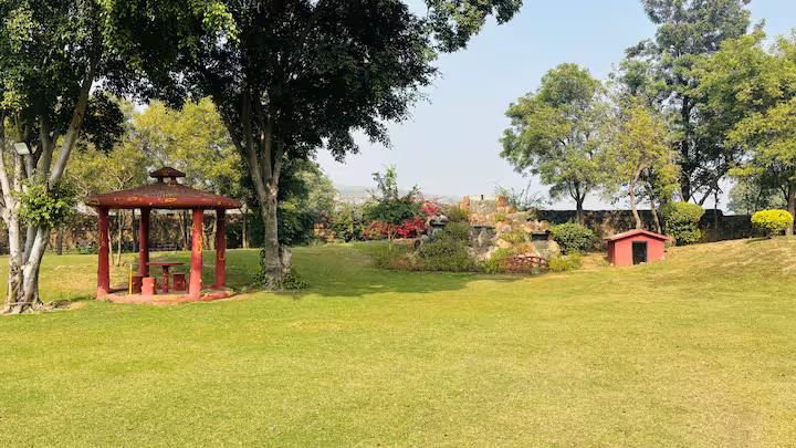 Ananda Bagh by UMR | 4BHK-Pool Farm in Gurgaon x Solis Nature