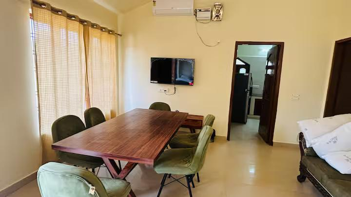 Ananda Bagh by UMR | 4BHK-Pool Farm in Gurgaon x Solis Nature