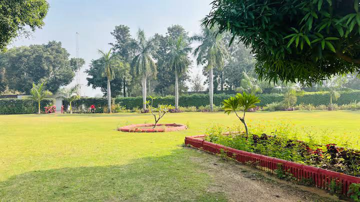 Ananda Bagh by UMR | 4BHK-Pool Farm in Gurgaon x Solis Nature