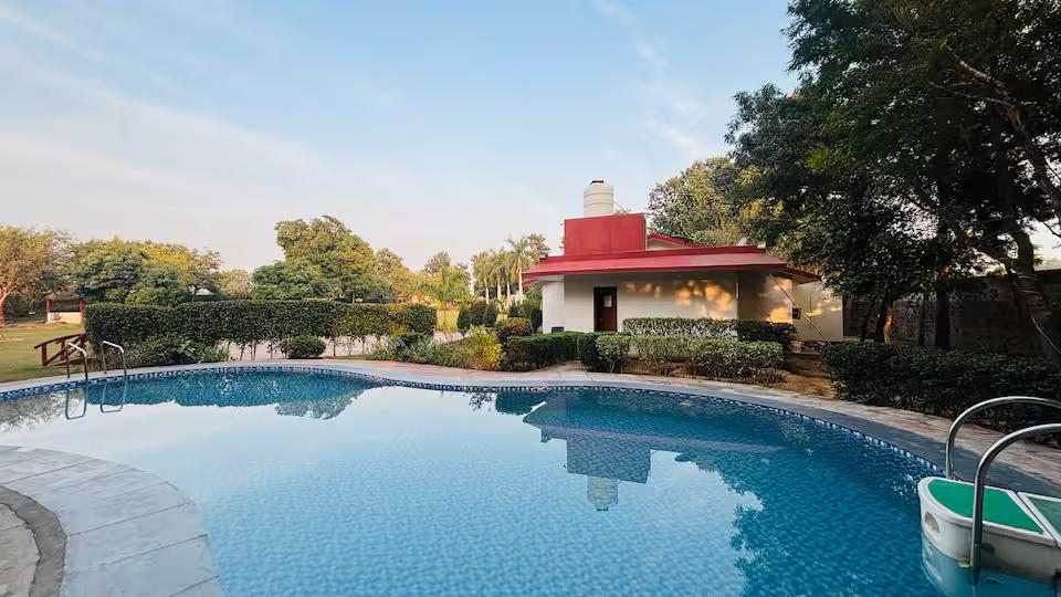 Ananda Bagh by UMR | 4BHK-Pool Farm in Gurgaon x Solis Nature