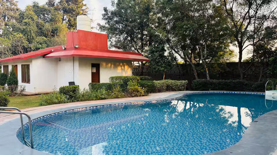 Ananda Bagh by UMR | 4BHK-Pool Farm in Gurgaon x Solis Nature