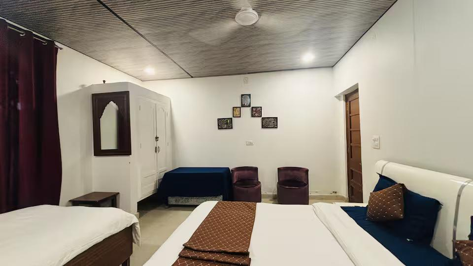 The Singh Farm - 4BHK Private Pool Farm House x Solis Nature