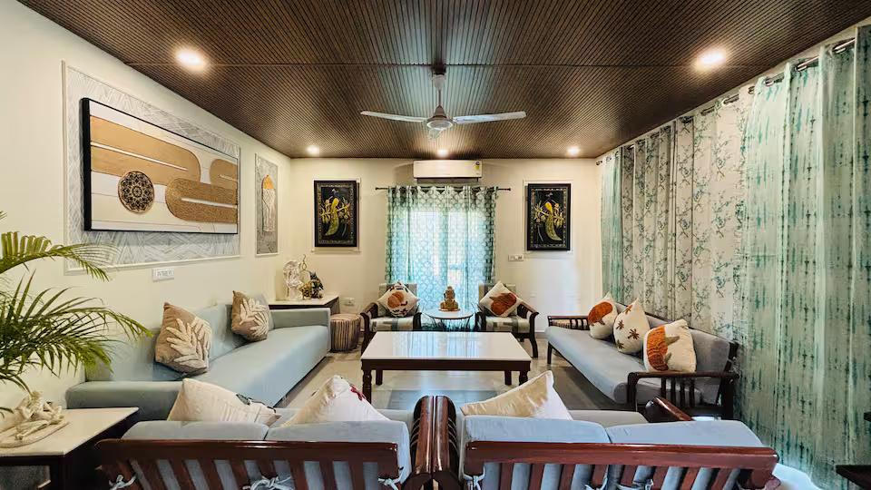 The Singh Farm - 4BHK Private Pool Farm House x Solis Nature