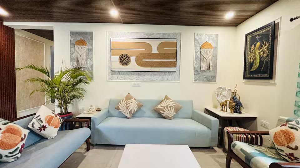 The Singh Farm - 4BHK Private Pool Farm House x Solis Nature