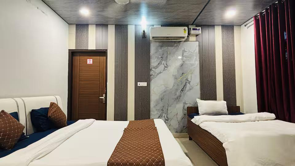 The Singh Farm - 4BHK Private Pool Farm House x Solis Nature