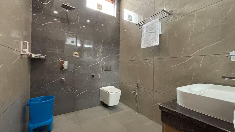 Sunrise Meadow Premium 4BHK Pool Farm in Gurgaon x Solis Nature