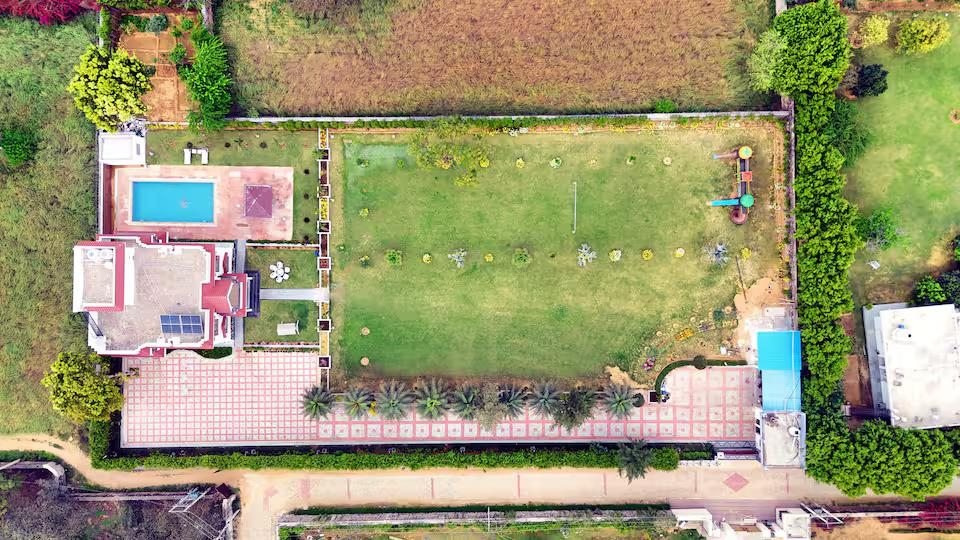 Sunrise Meadow Premium 4BHK Pool Farm in Gurgaon x Solis Nature