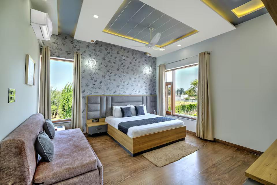 Sunrise Meadow Premium 4BHK Pool Farm in Gurgaon x Solis Nature