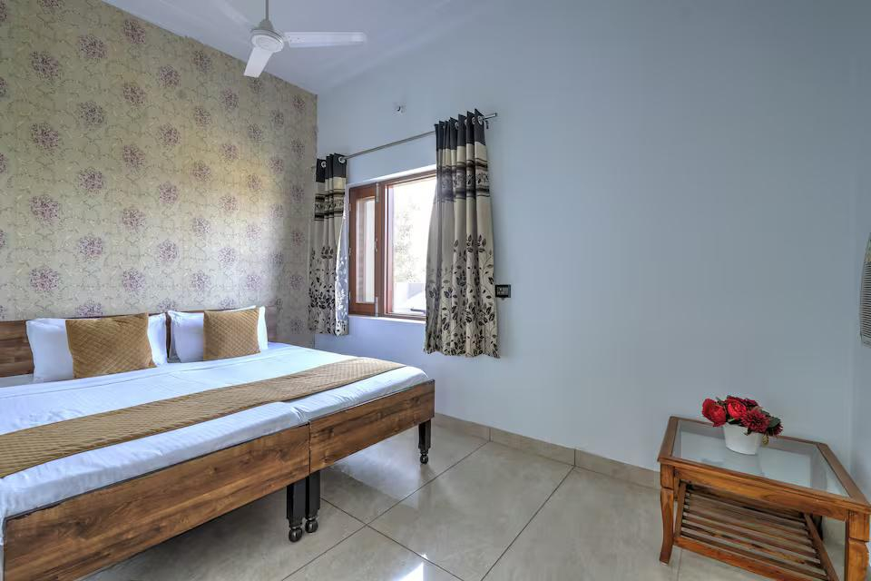 Sunrise Meadow Premium 4BHK Pool Farm in Gurgaon x Solis Nature