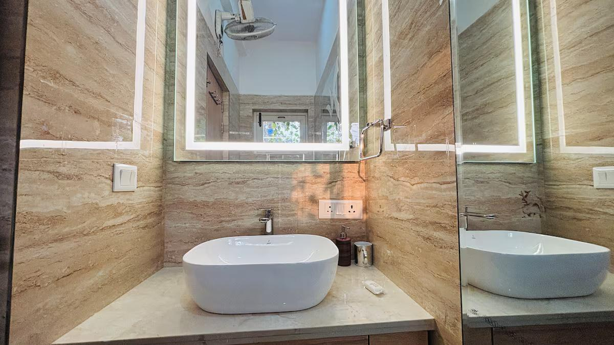 Willows Estate | 5BHK Rustic Pool Farm @ Gurgaon x Solis Nature