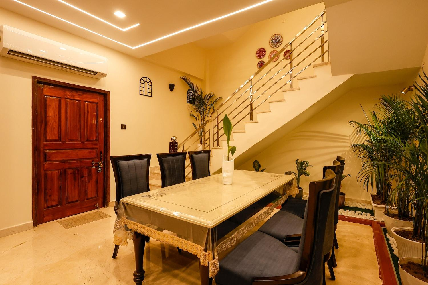 The Wayne Manor x Solis Nature