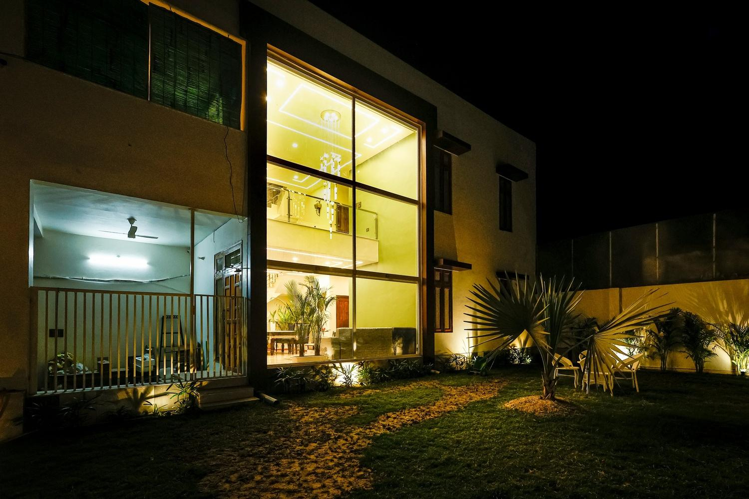 The Wayne Manor x Solis Nature