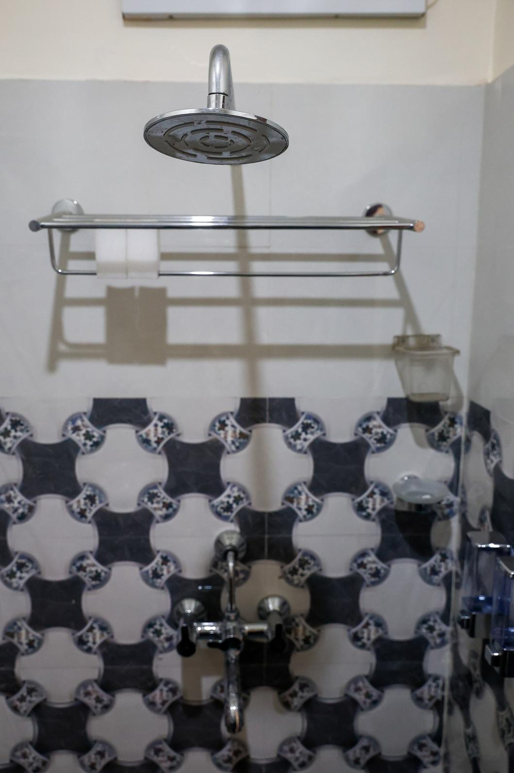 The Wayne Manor x Solis Nature