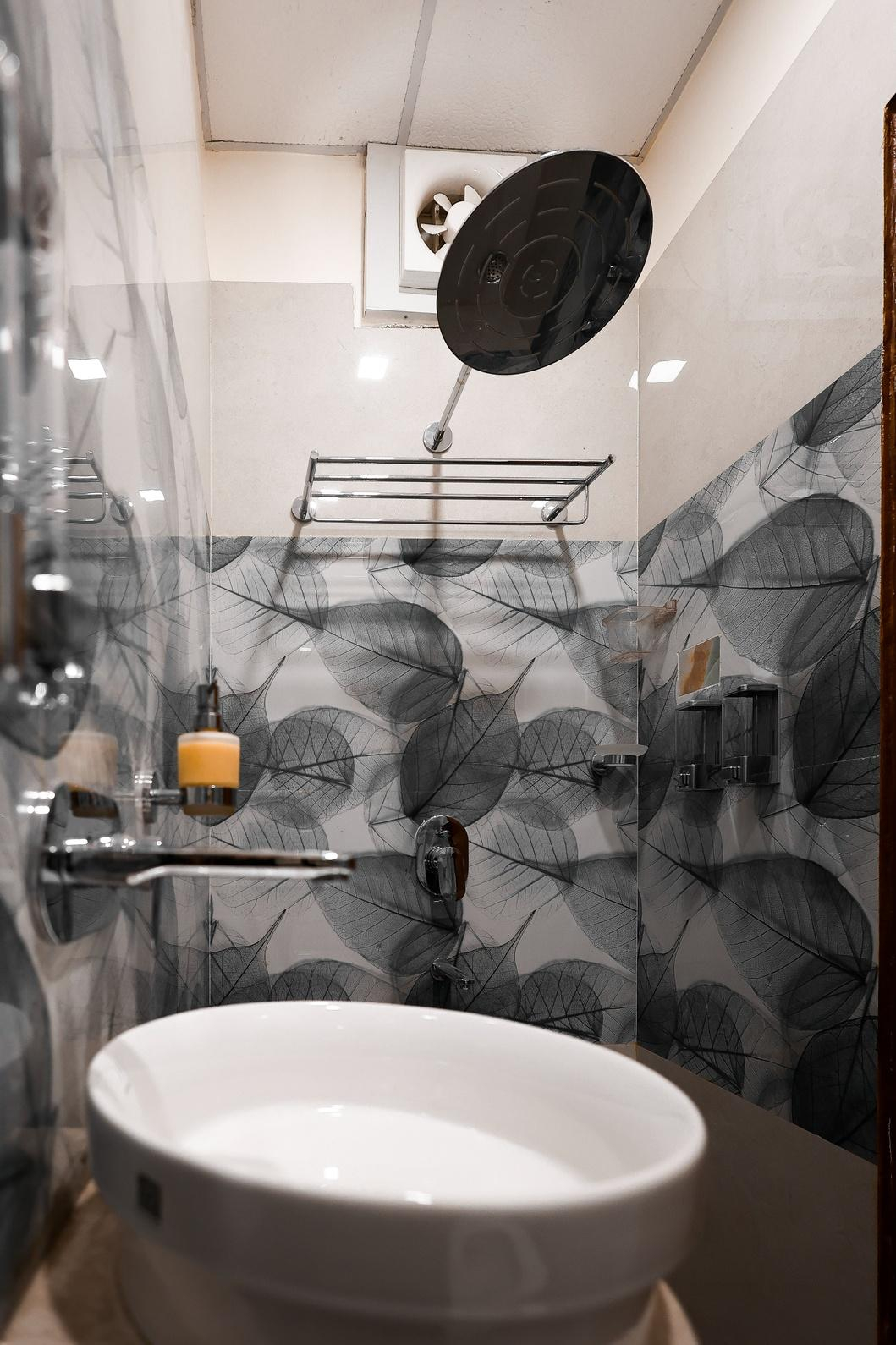 The Wayne Manor x Solis Nature