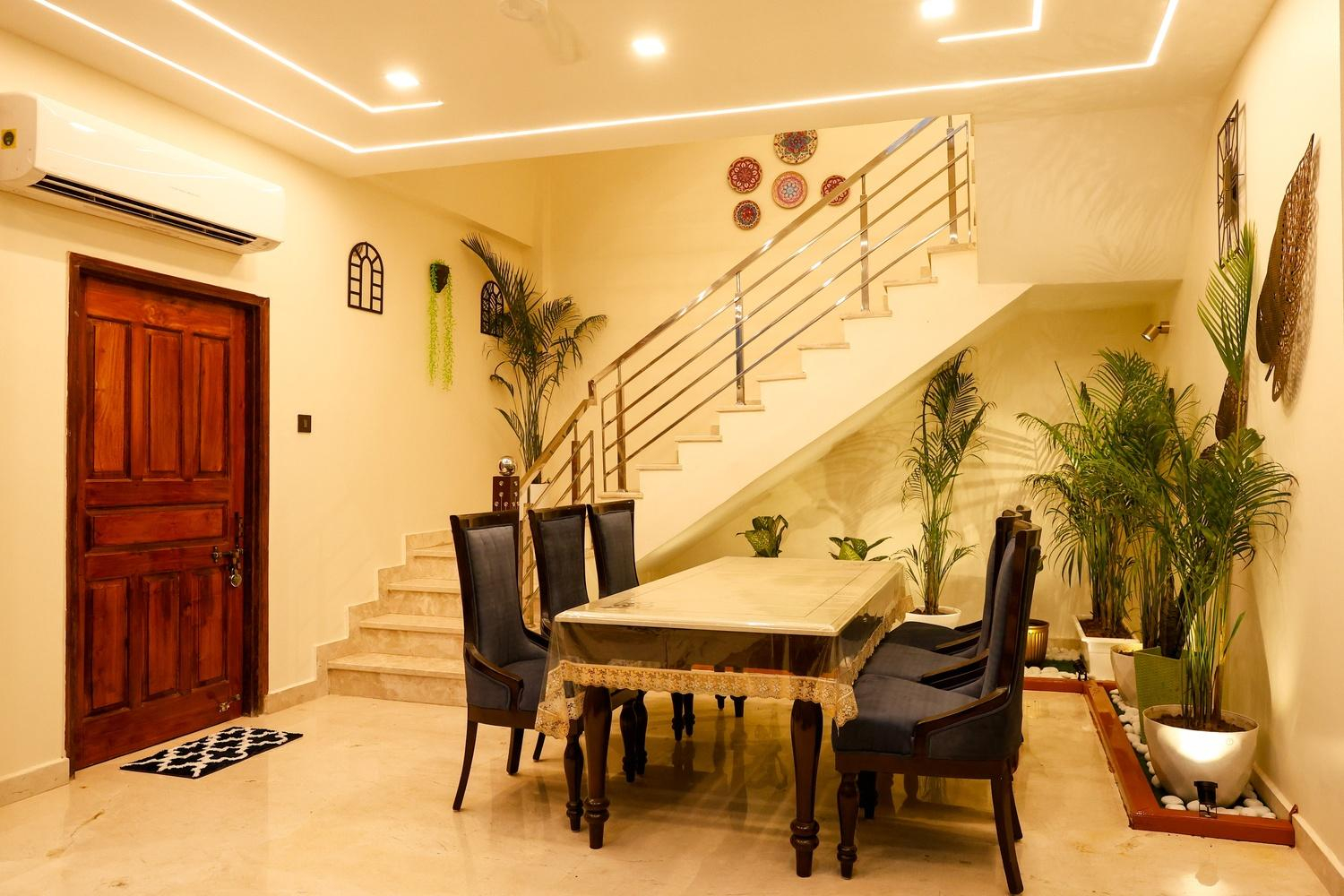 The Wayne Manor x Solis Nature