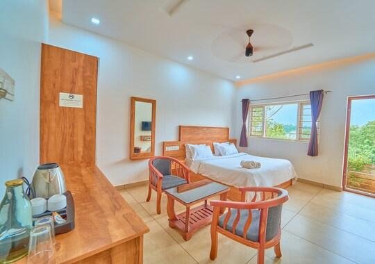 Munnar Ice Pellets Resort by VOYE HOMES x Solis Nature