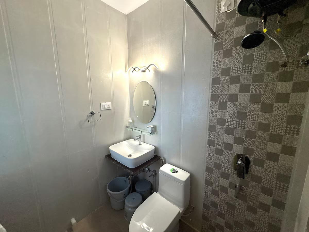 Aspire UG-1- serviced apartment in Sangolda- Goa x Solis Nature