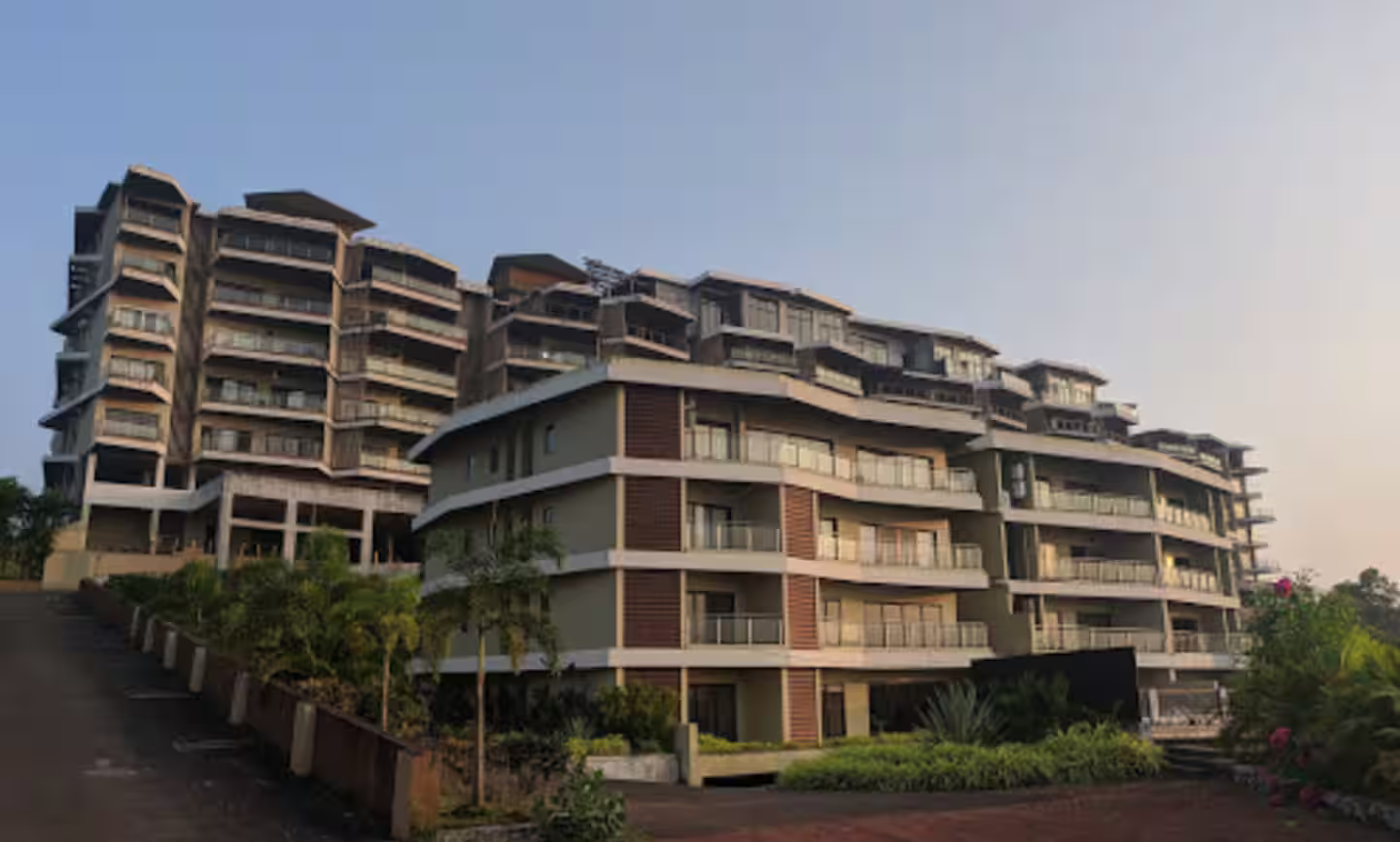 Anantam - C001 x Solis Nature