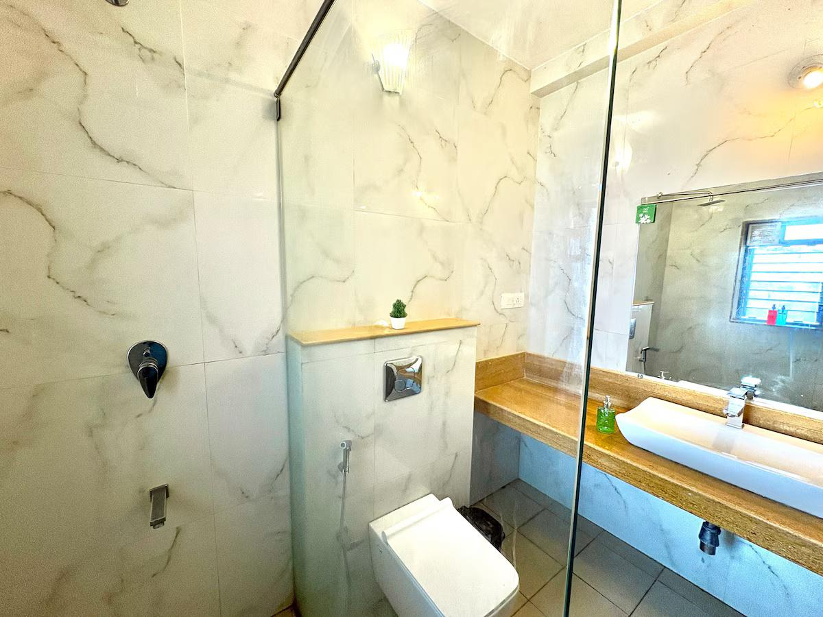 Anantam E301 x Solis Nature