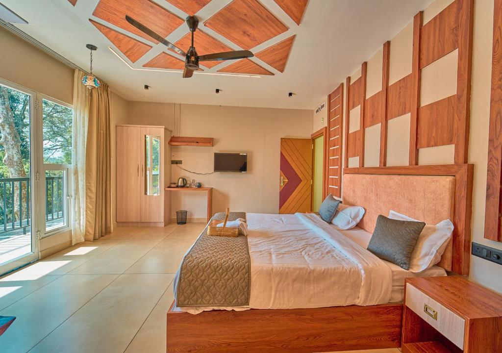 The Yela Munnar by VOYE HOMES x Solis Nature