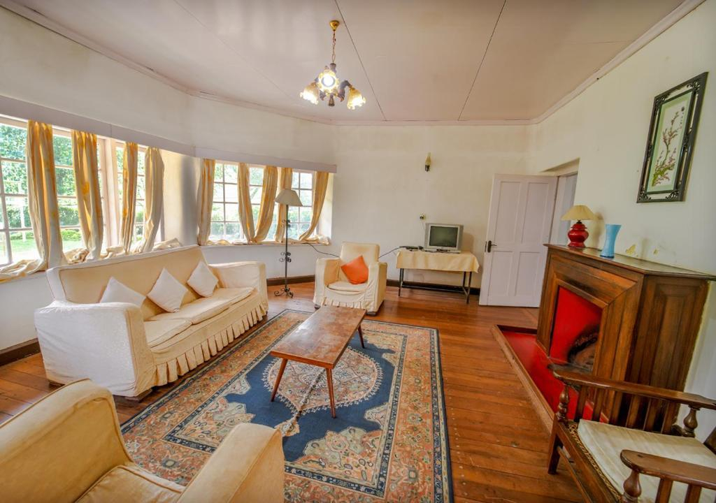 Arivikad Tea Bungalow Munnar by VOYE HOMES x Solis Nature