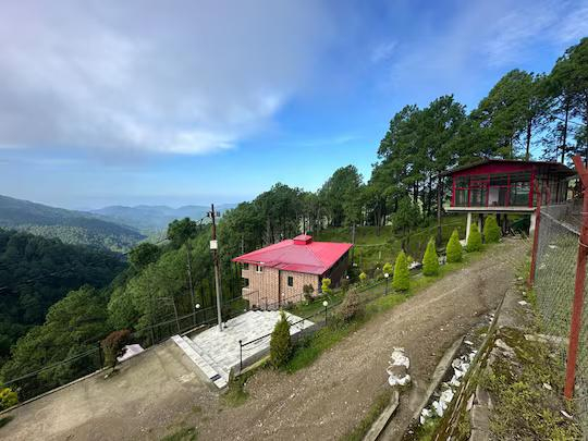 Red Roof Resort Lansdowne x Solis Nature