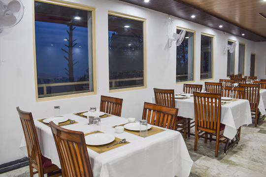 Red Roof Resort Lansdowne x Solis Nature