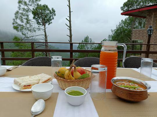 Red Roof Resort Lansdowne x Solis Nature