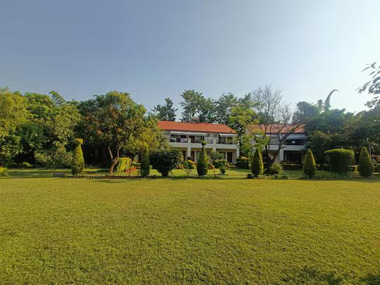 Serenity Corbett Resort x Solis Nature